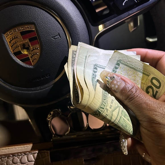 All about Chenell ๐๐๐โค๏ธ๐ฅฐ๐ฏ - Picture 13 of 16